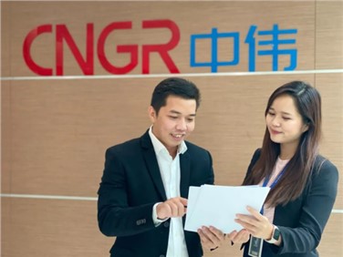 全球中伟人丨丹尼尔：在这场不断学习与发现的旅程中做最坚实的后盾