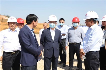 铜仁市委副书记、市长皮贵怀赴中伟镍锍精炼硫酸镍项目调研